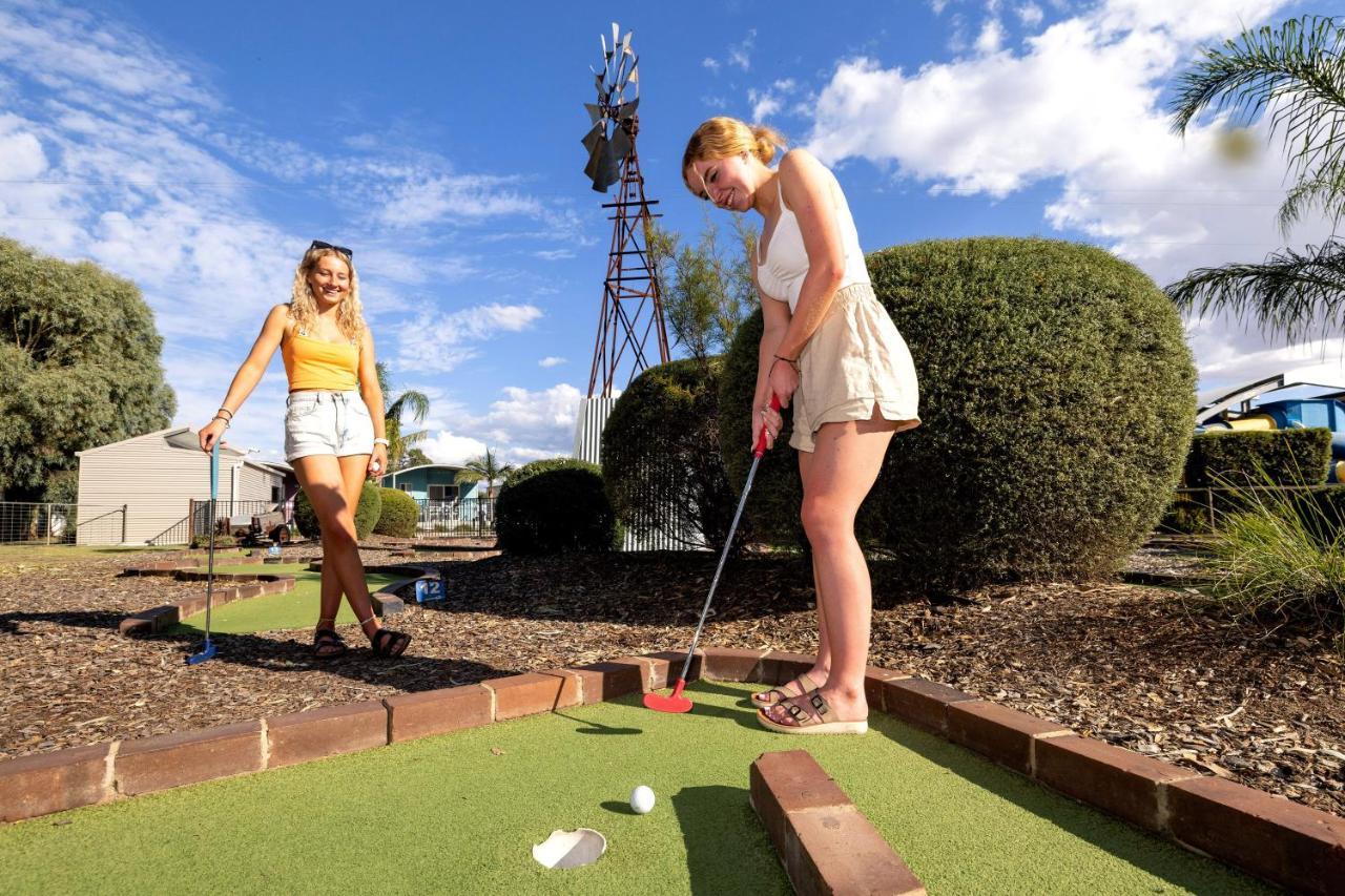 Big4 Deniliquin Holiday Park Zewnętrze zdjęcie