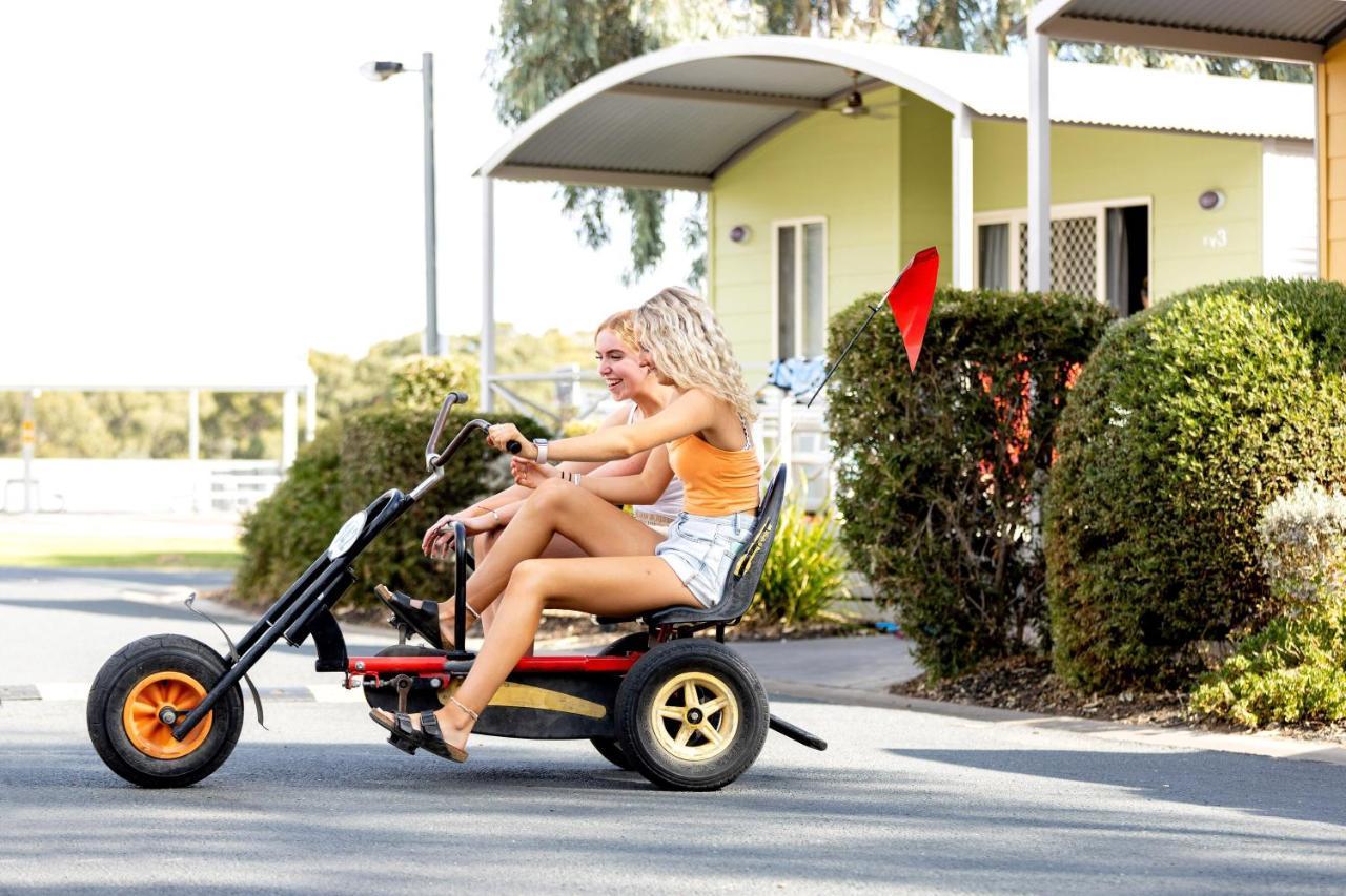 Big4 Deniliquin Holiday Park Zewnętrze zdjęcie